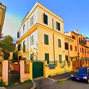Luzzatti Hostel
