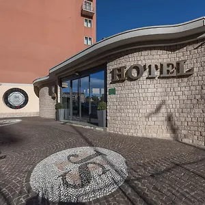 Ih Milano St. John Отель Сесто-Сан-Джованни